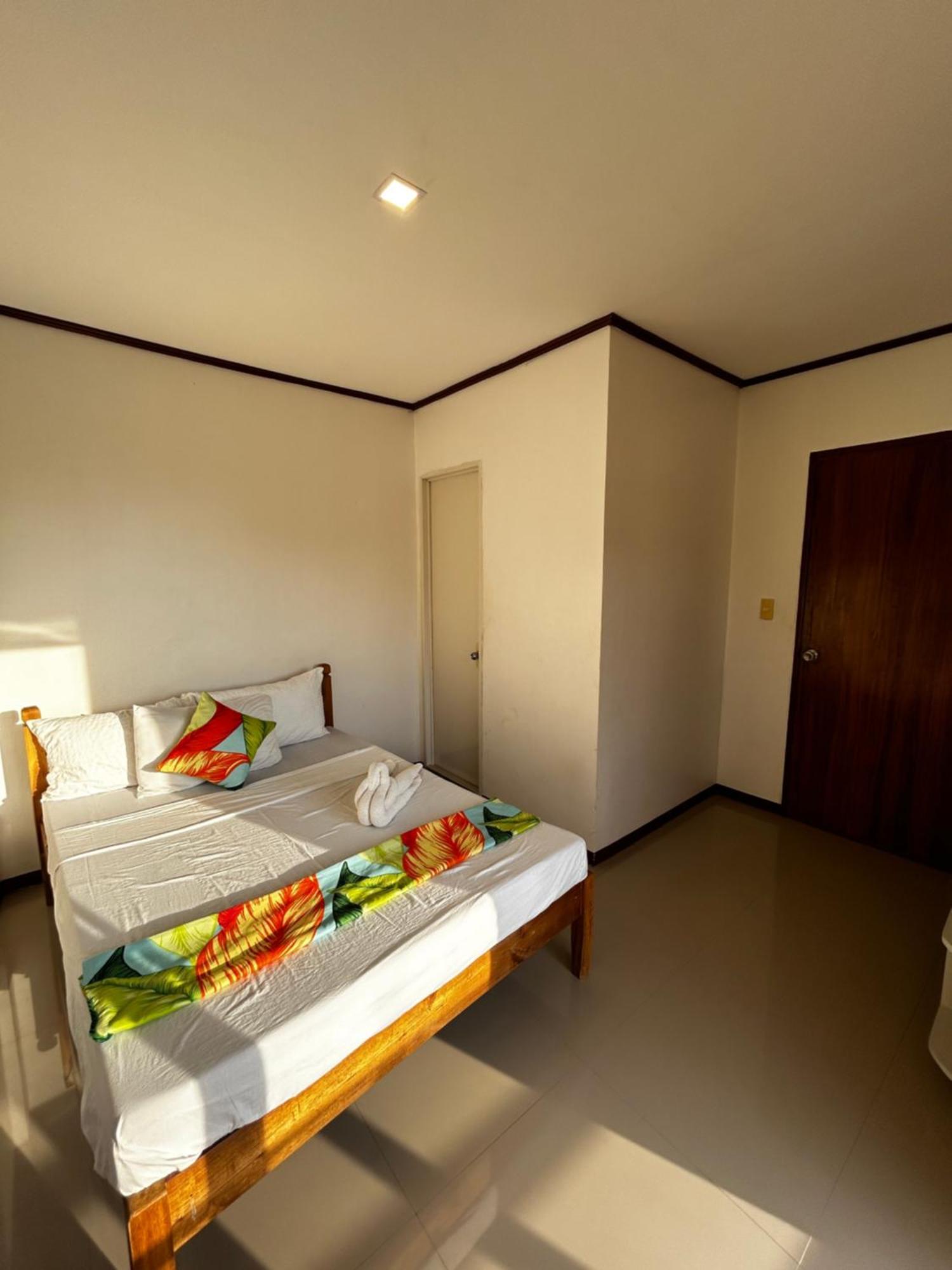 Brenmariel Tourist Inn El Nido Kültér fotó